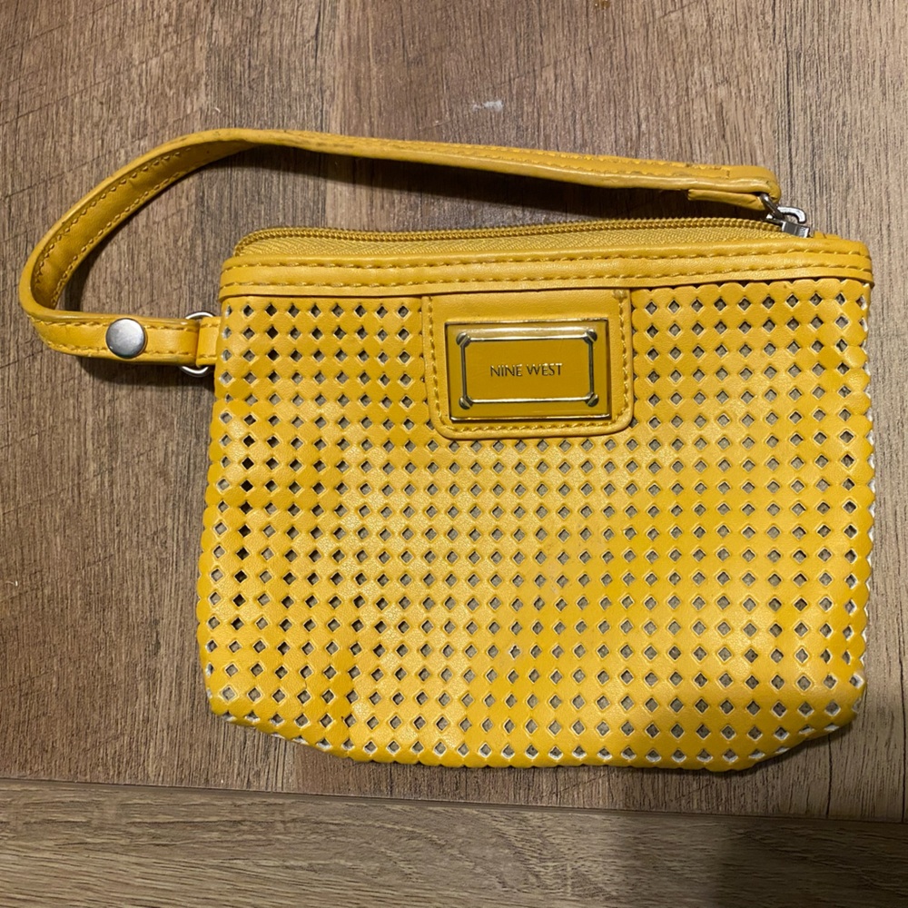 Nine West wristlet